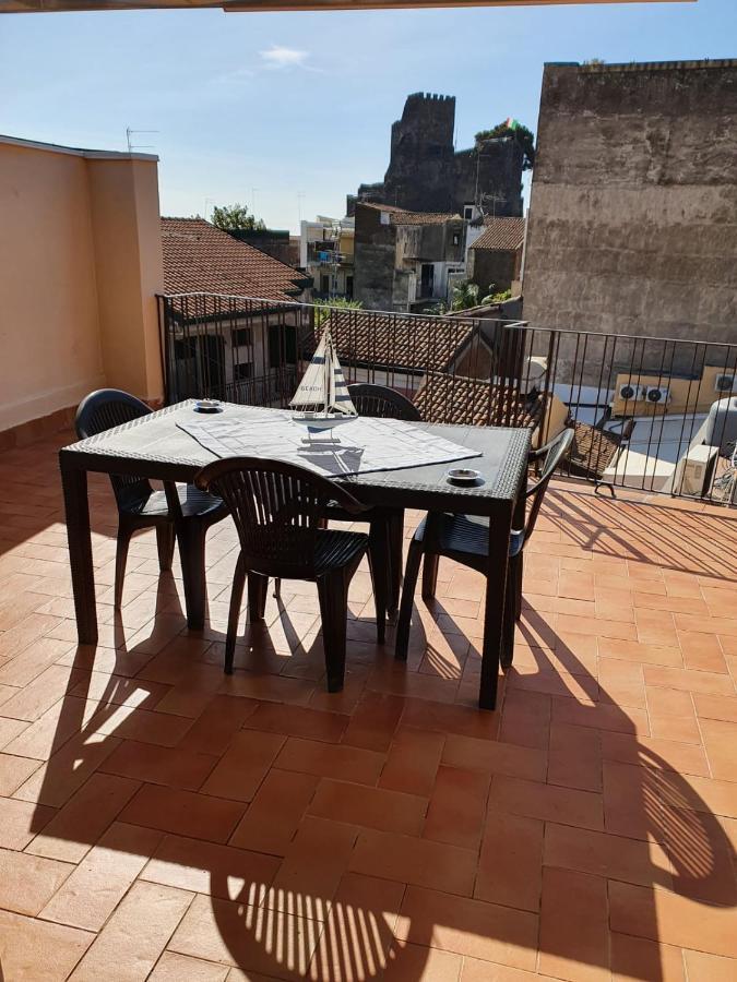 Ferienwohnung Charme In Aci Castello Exterior foto