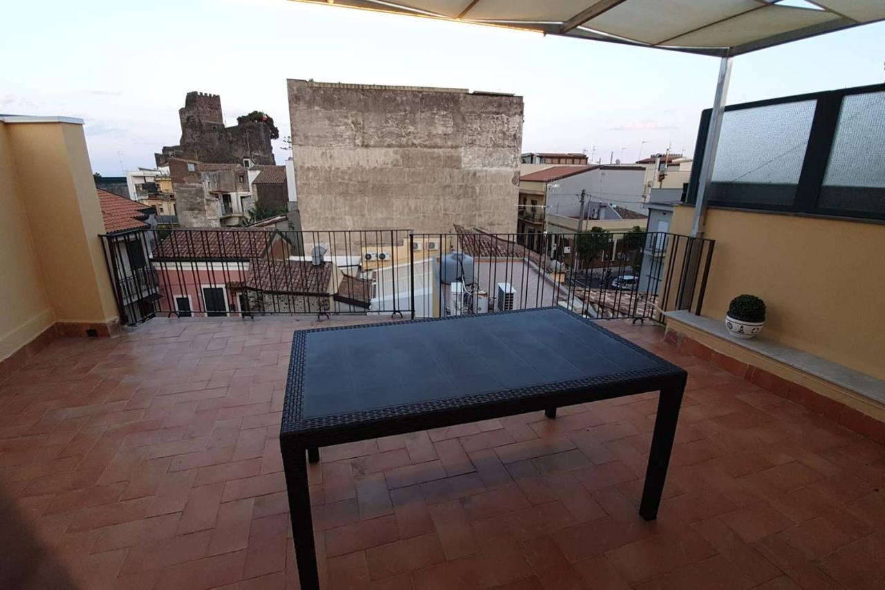 Ferienwohnung Charme In Aci Castello Exterior foto